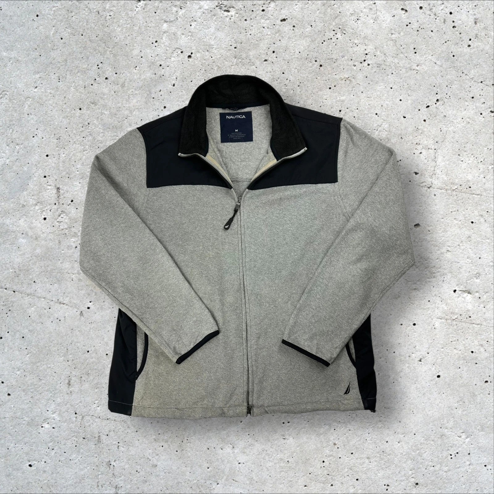 Nautica Quarter Zip - Men’s Size Medium