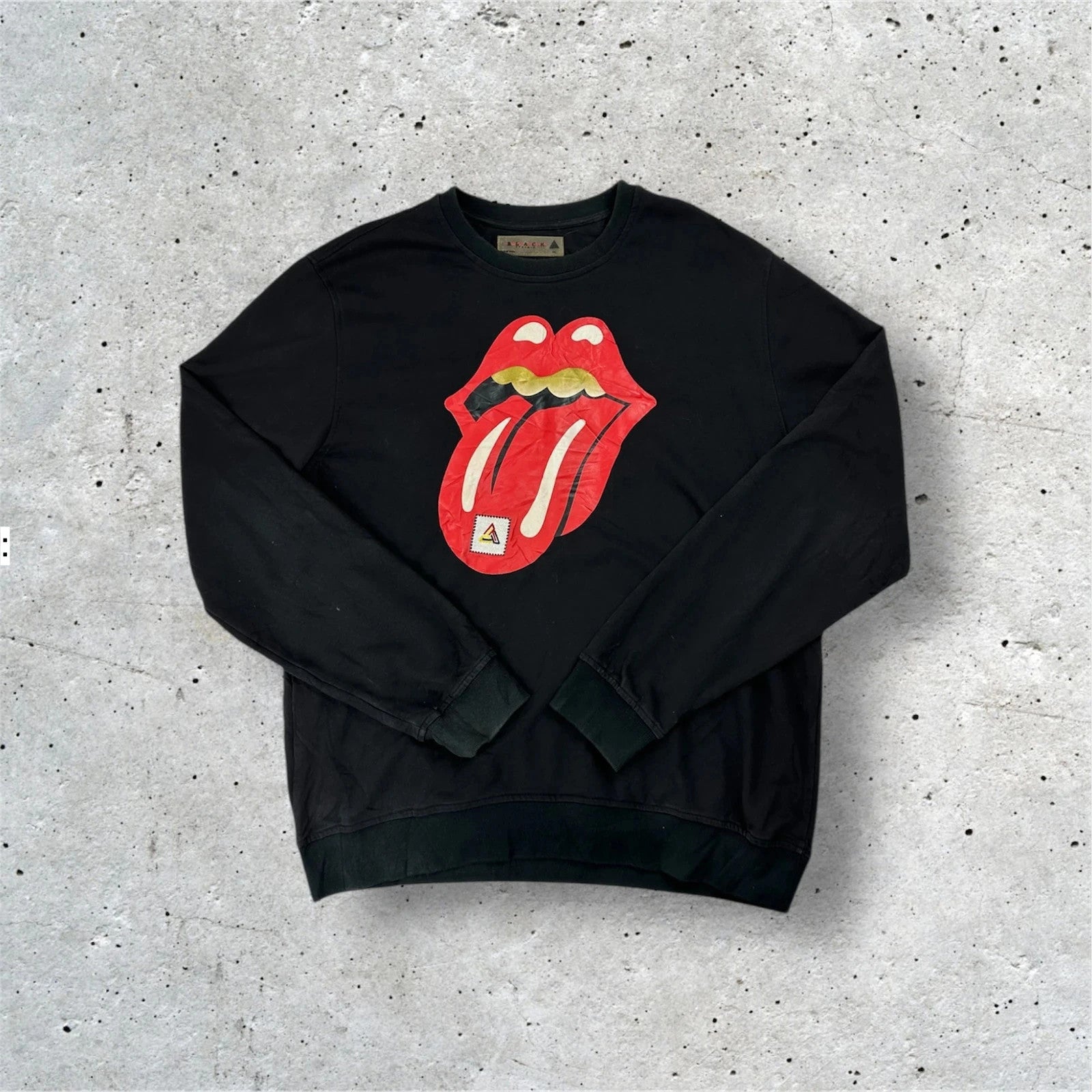 Black Pyramid Jumper - Men’s Size XXL