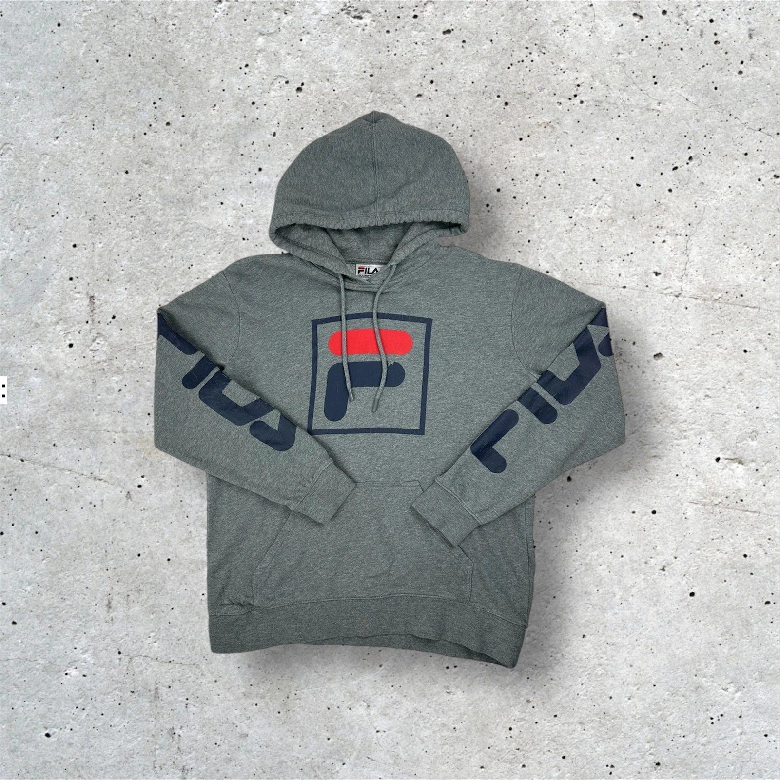 Fila Jumper - Men’s Size Medium
