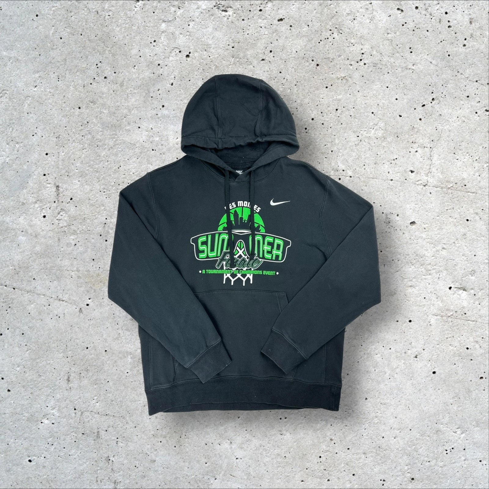 Nike Hoodie - Men’s Size Medium