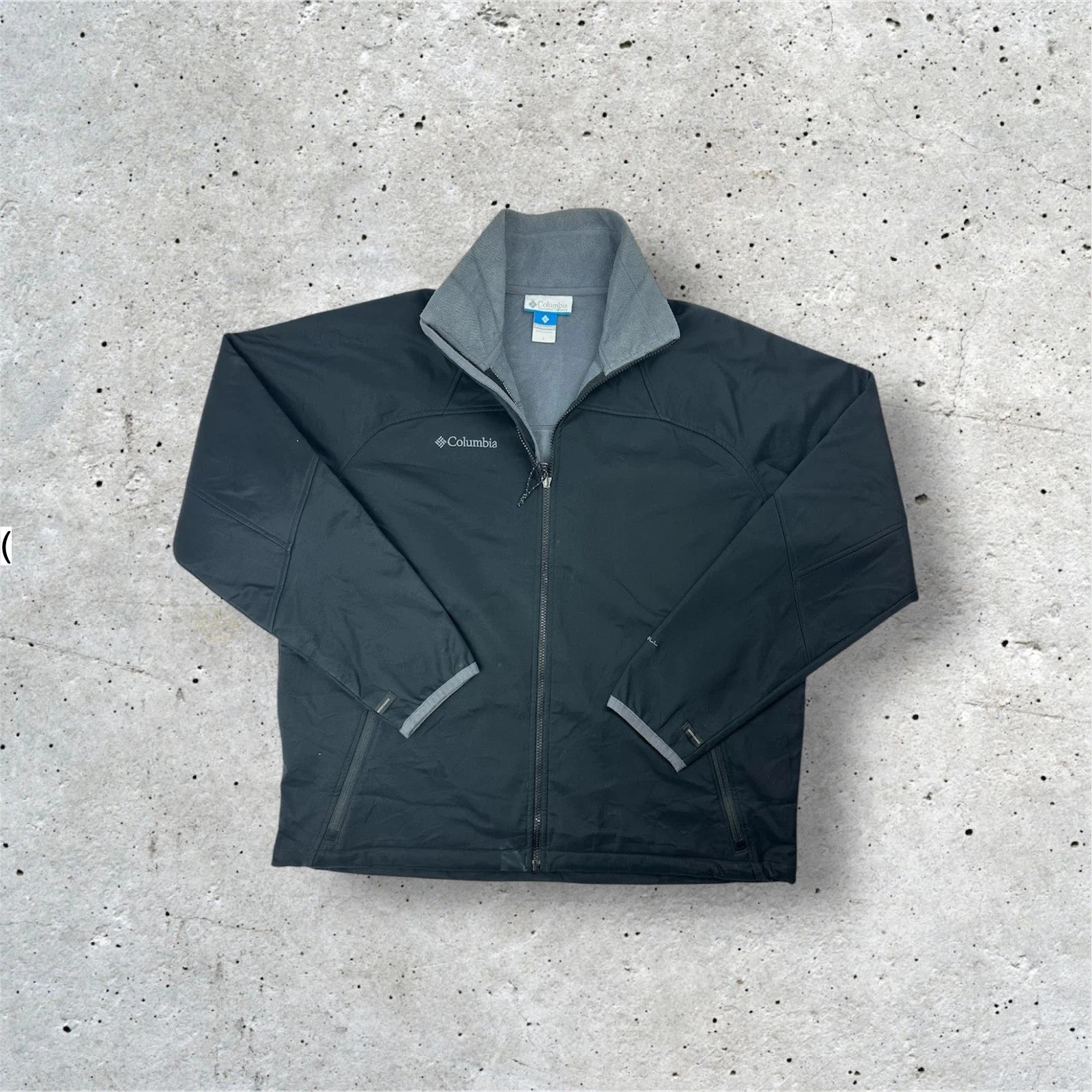 Columbia Soft Shell Jacket - Men’s Size Large