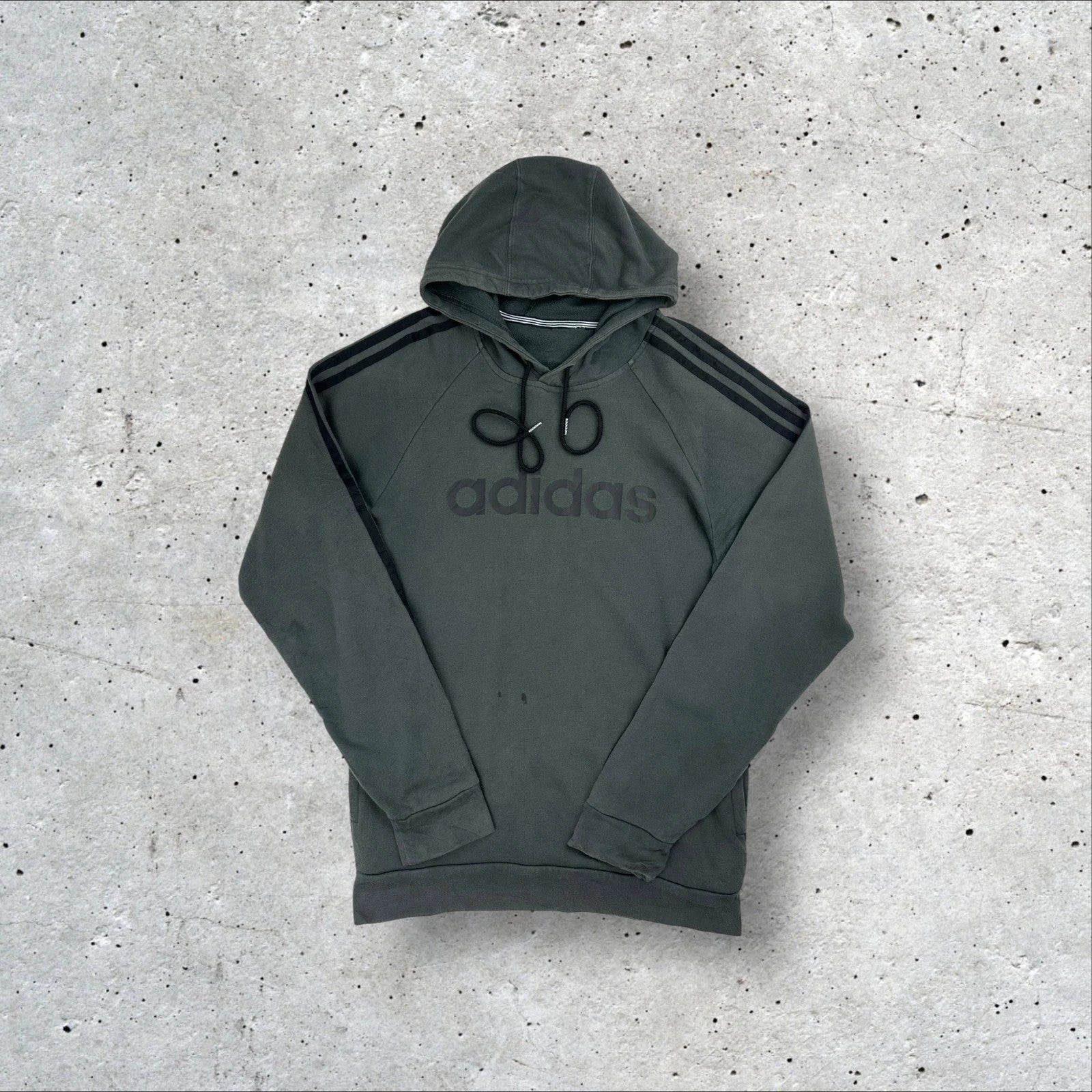 Adidas Originals Hoodie - Mens Measurements in Description