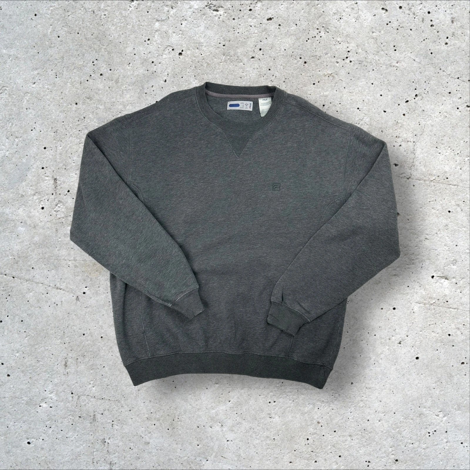 Fila Jumper - Men’s Size Large