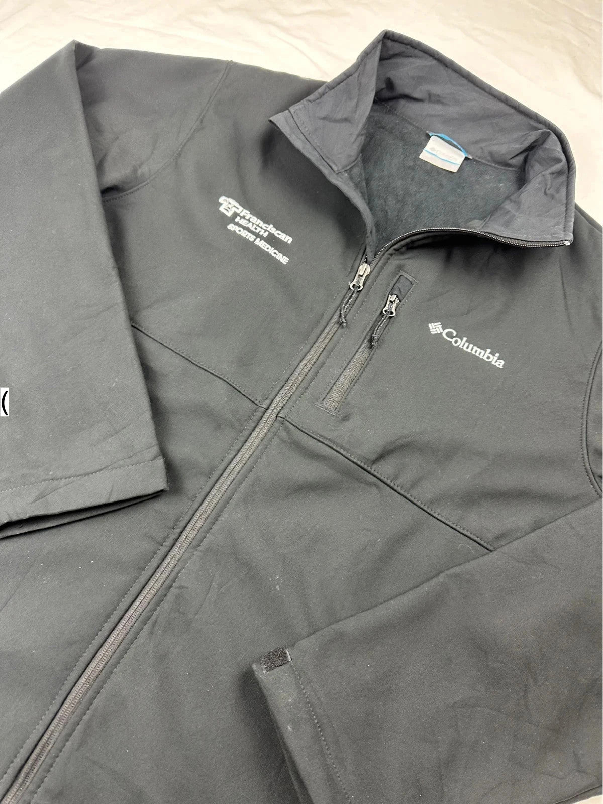 Columbia Soft Shell Jacket - Men’s Size Large