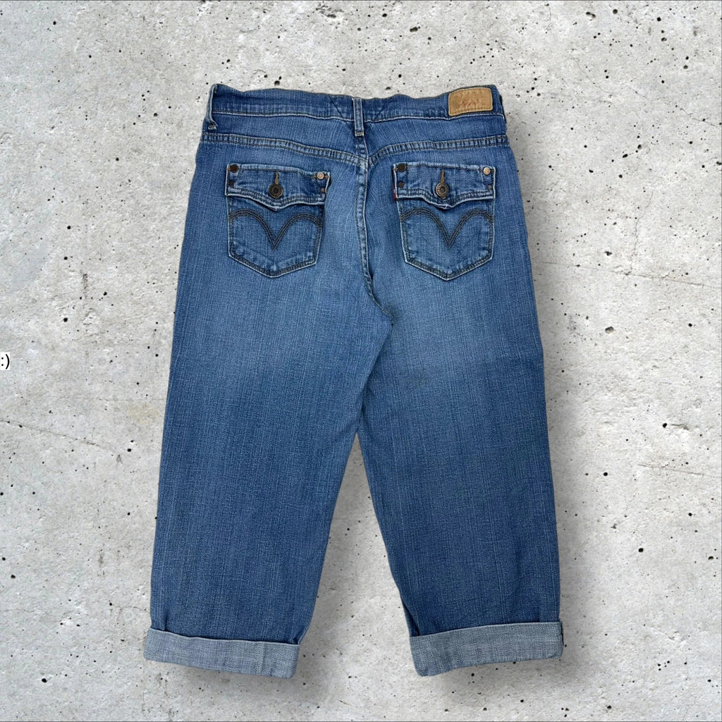 Levi’s Capri Jeans - Women’s Size 6