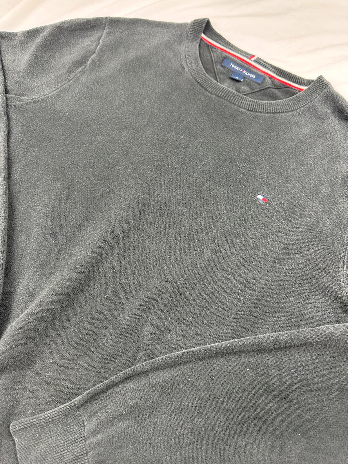 Tommy Hilfiger Jumper - Men’s Size Medium