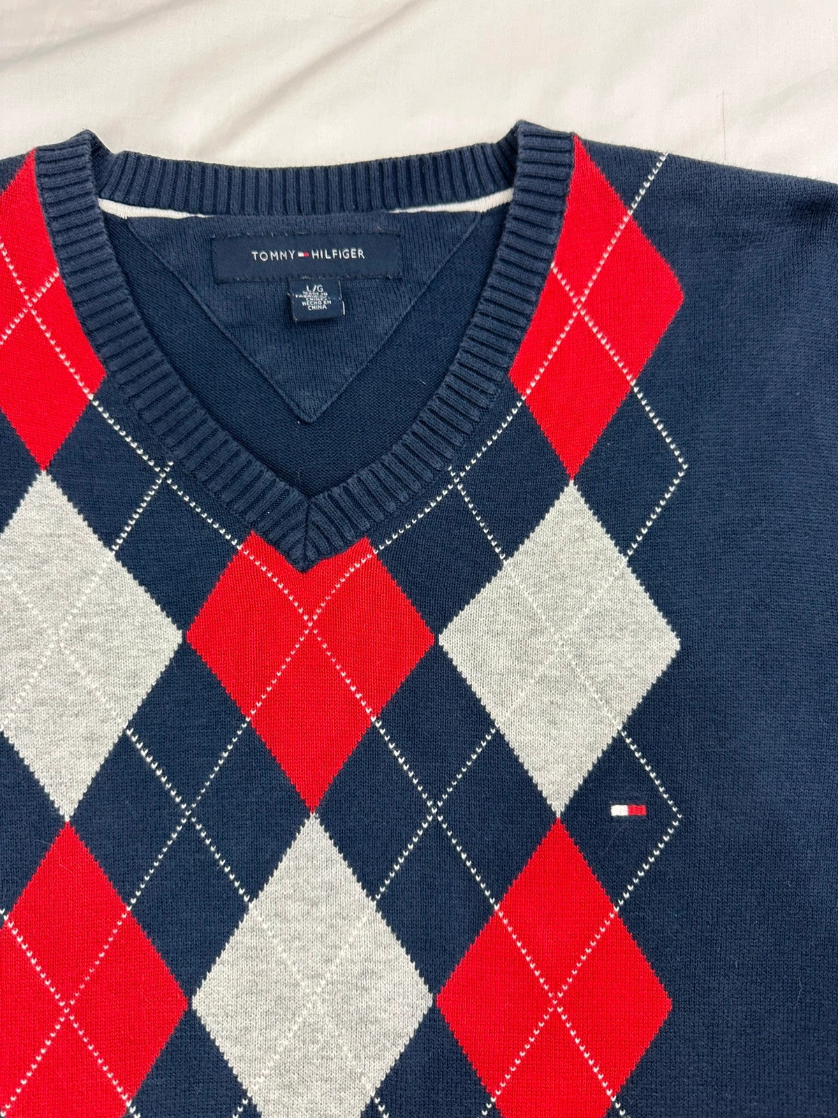 Tommy Hilfiger Knit - Men’s Size Large
