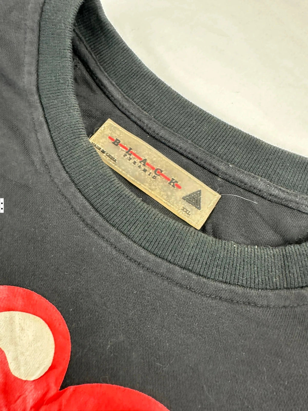 Black Pyramid Jumper - Men’s Size XXL