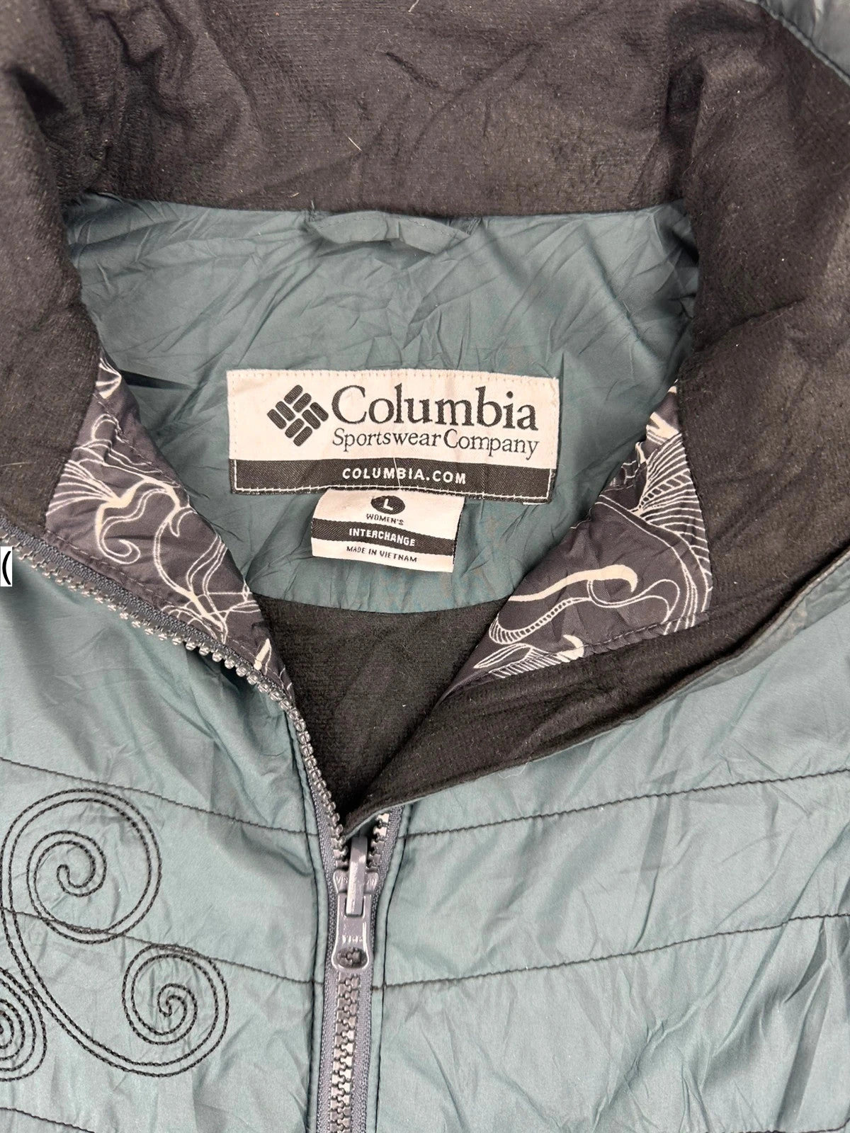 Columbia Jacket - Women’s Size Large