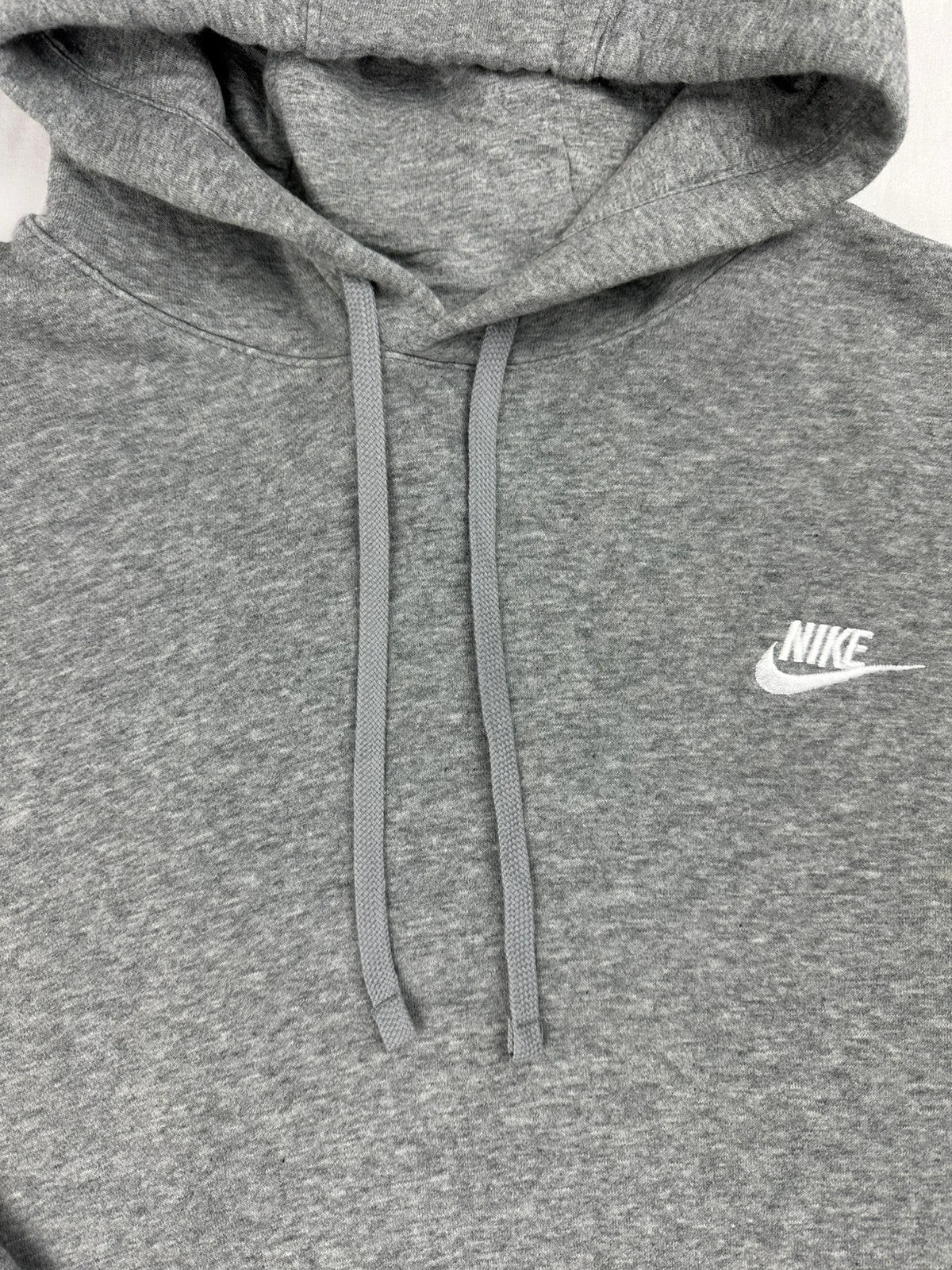 Nike Hoodie - Men’s Measurements in Description