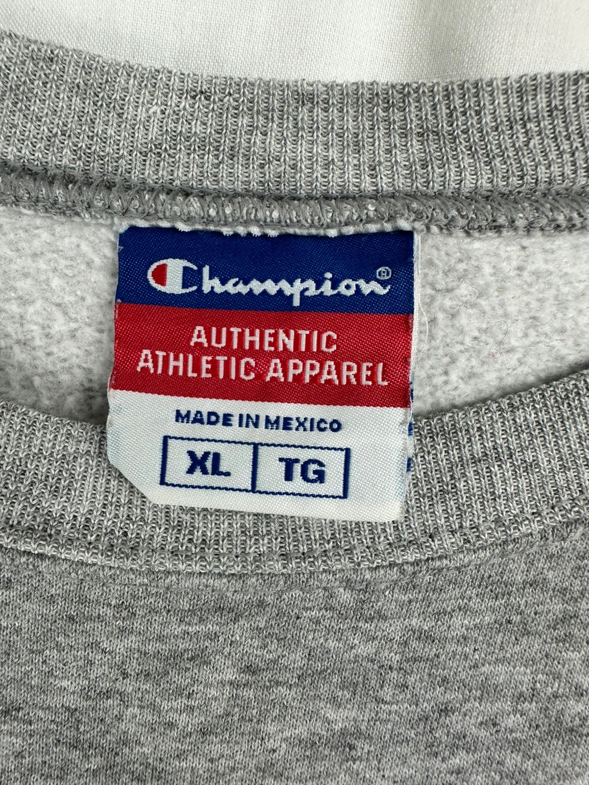 Champion Jumper - Men’s Size XL