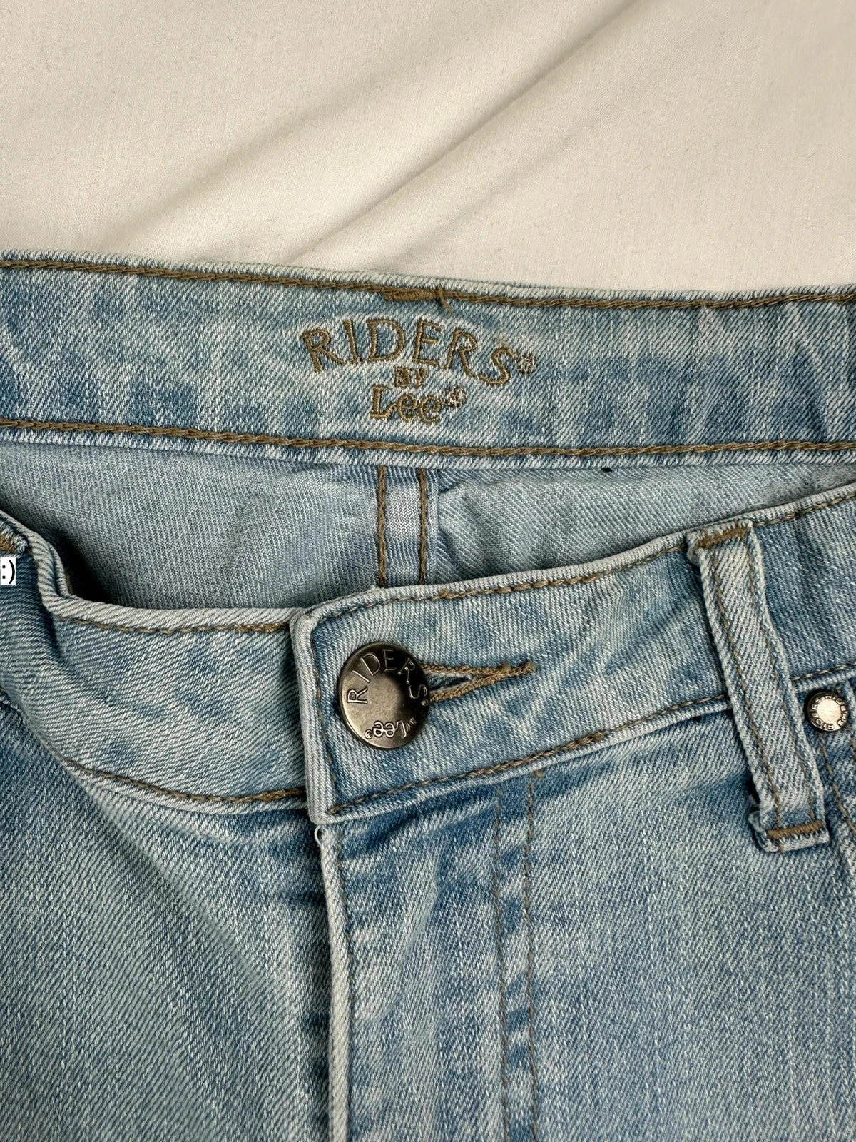 Lee Capri Jeans - Women’s Size 18
