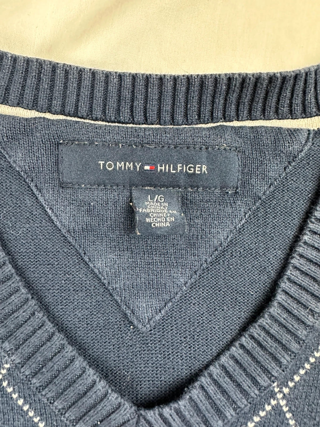 Tommy Hilfiger Knit - Men’s Size Large