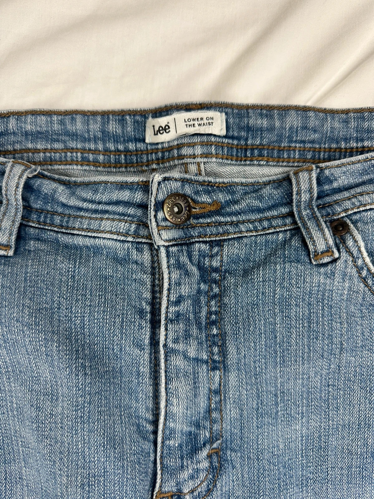 Lee Capri Jeans - Women’s Size 16
