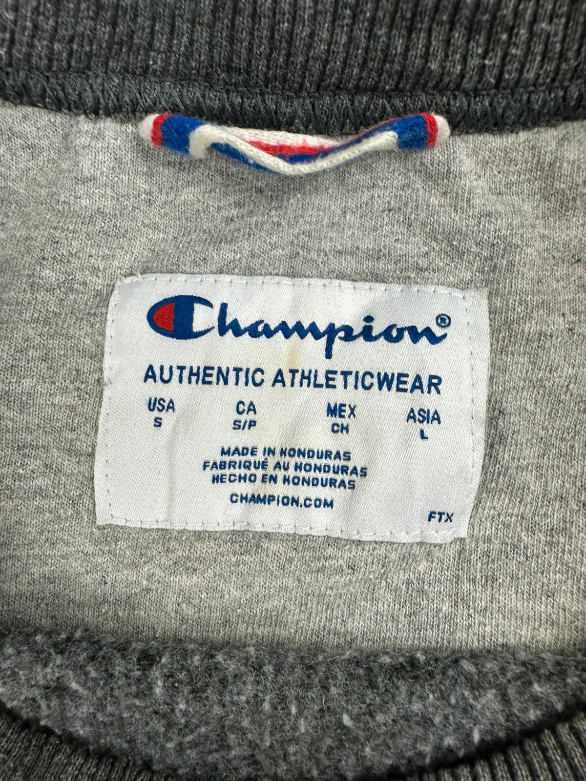 Champion Jumper - Men’s Size Small